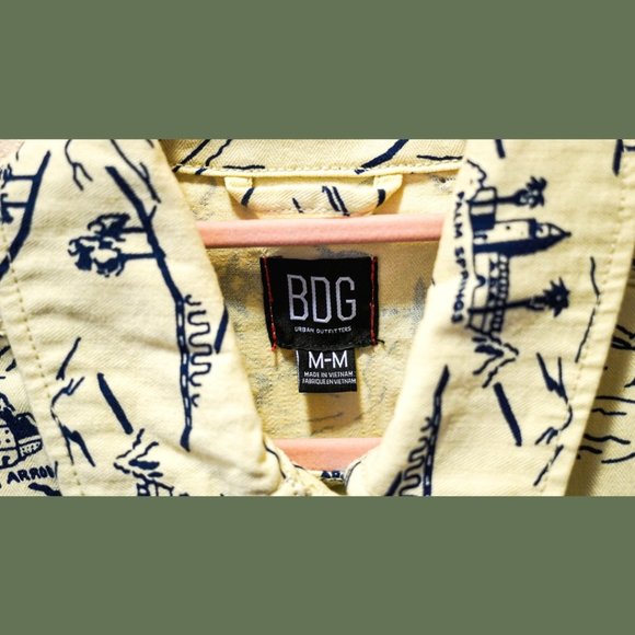 Urban Outfitters BDG Cream and Black Casual Button Down Shirt - Picture 3 of 3